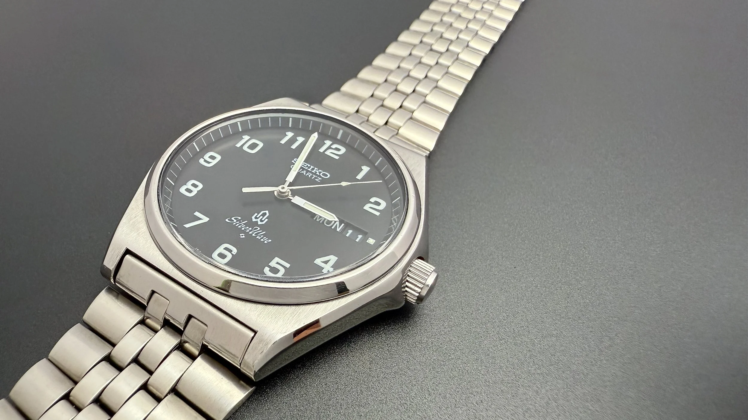 Seiko Silverwave 8229-7000 PWF038 — VintageSeikos.NL